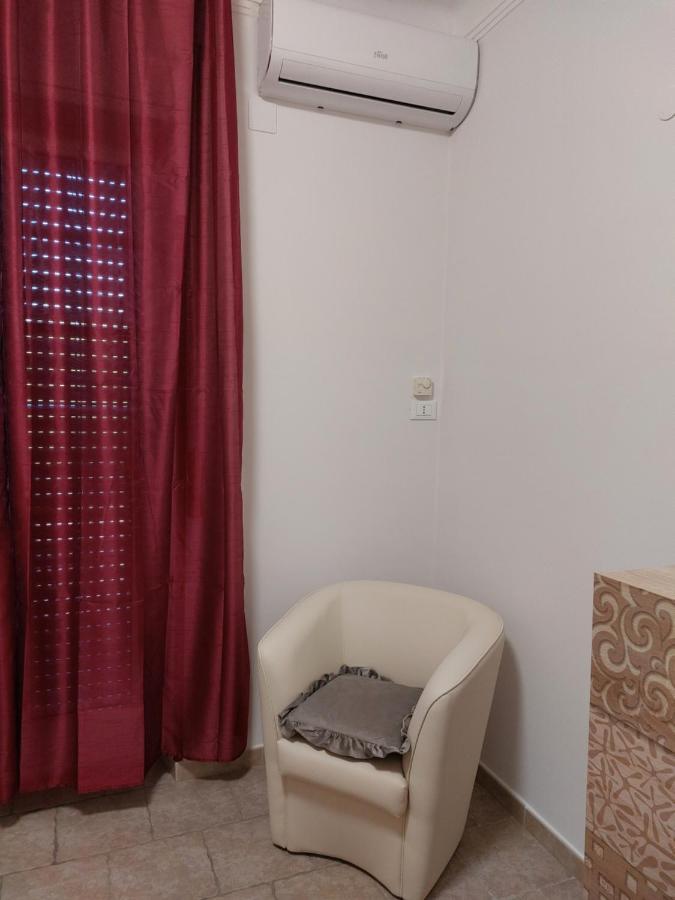 Marina Apartments Taranto Exterior foto
